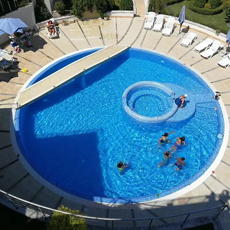 Луксозна вила Wonderful Family With Sea View